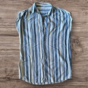 Women’s Old Navy Blue and White Striped Dress